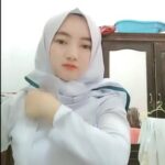 Top Viral Video Gadis Hijab Putih Yandex Viral Indonesia Cium Clum Dada Montok Top Global Trending